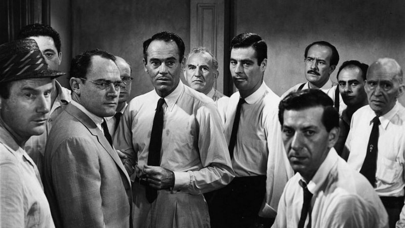 Dwunastu gniewnych ludzi 1957 recenzja filmu