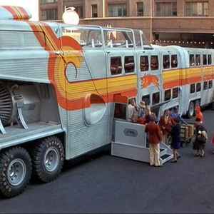 Atomowy autobus 1976 recenzja filmu