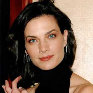 Terry Farrell